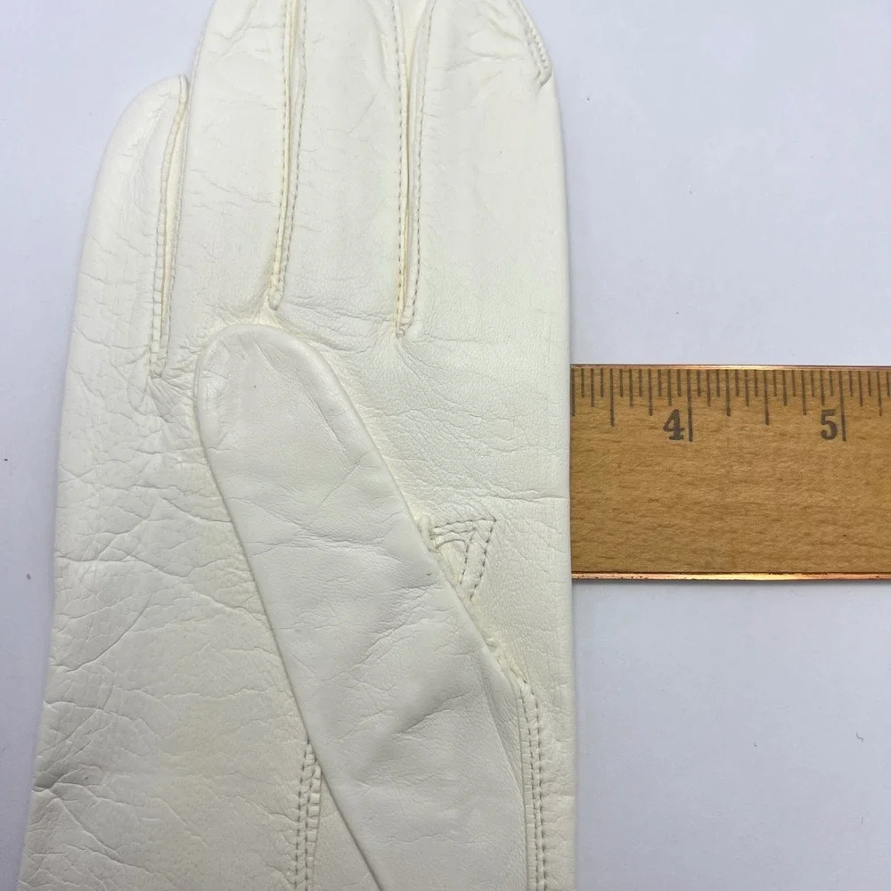 Fownes White Leather Gloves Womens 7.5 Opera Length NOS Vintage Washable Formal